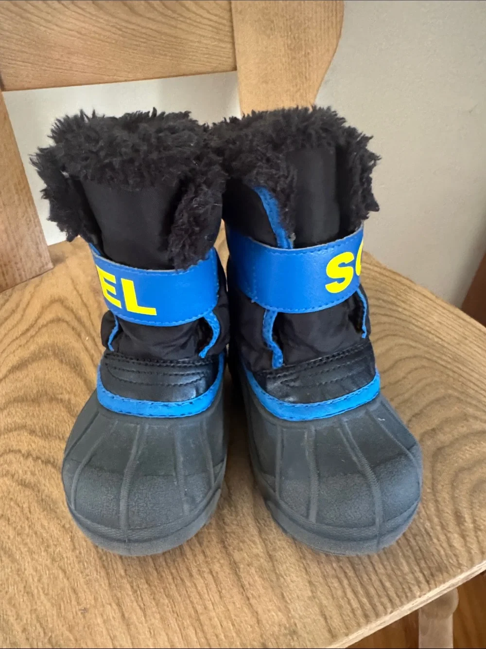 Sorel Kids Black Blue Yellow Insulated Snow Boots
